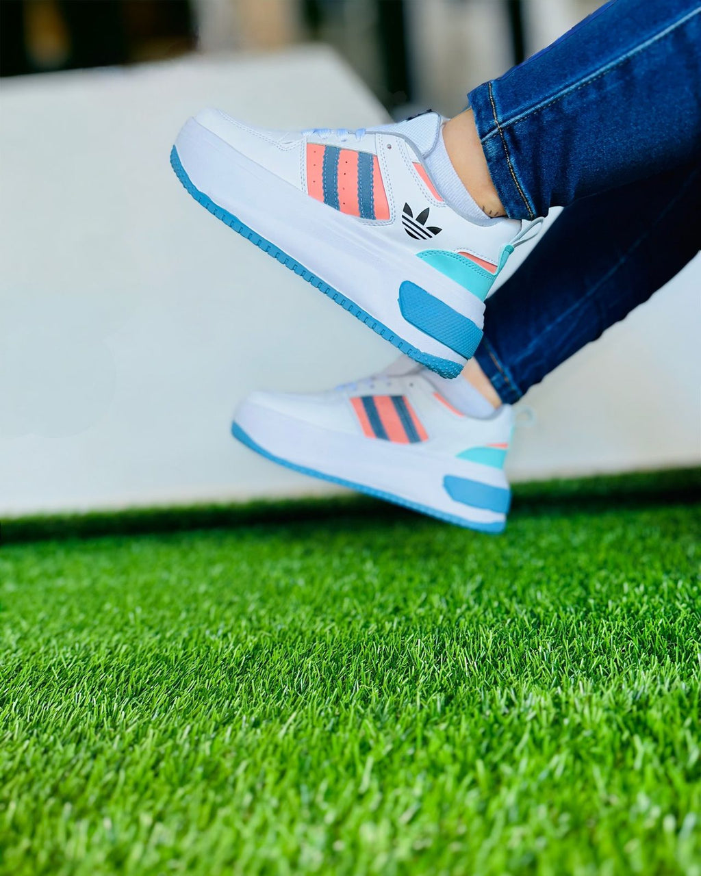 Nuevos Tenis A003 Suela Tractor 👟 – Oferta Especial: 2º Par a Mitad de Precio ⚡