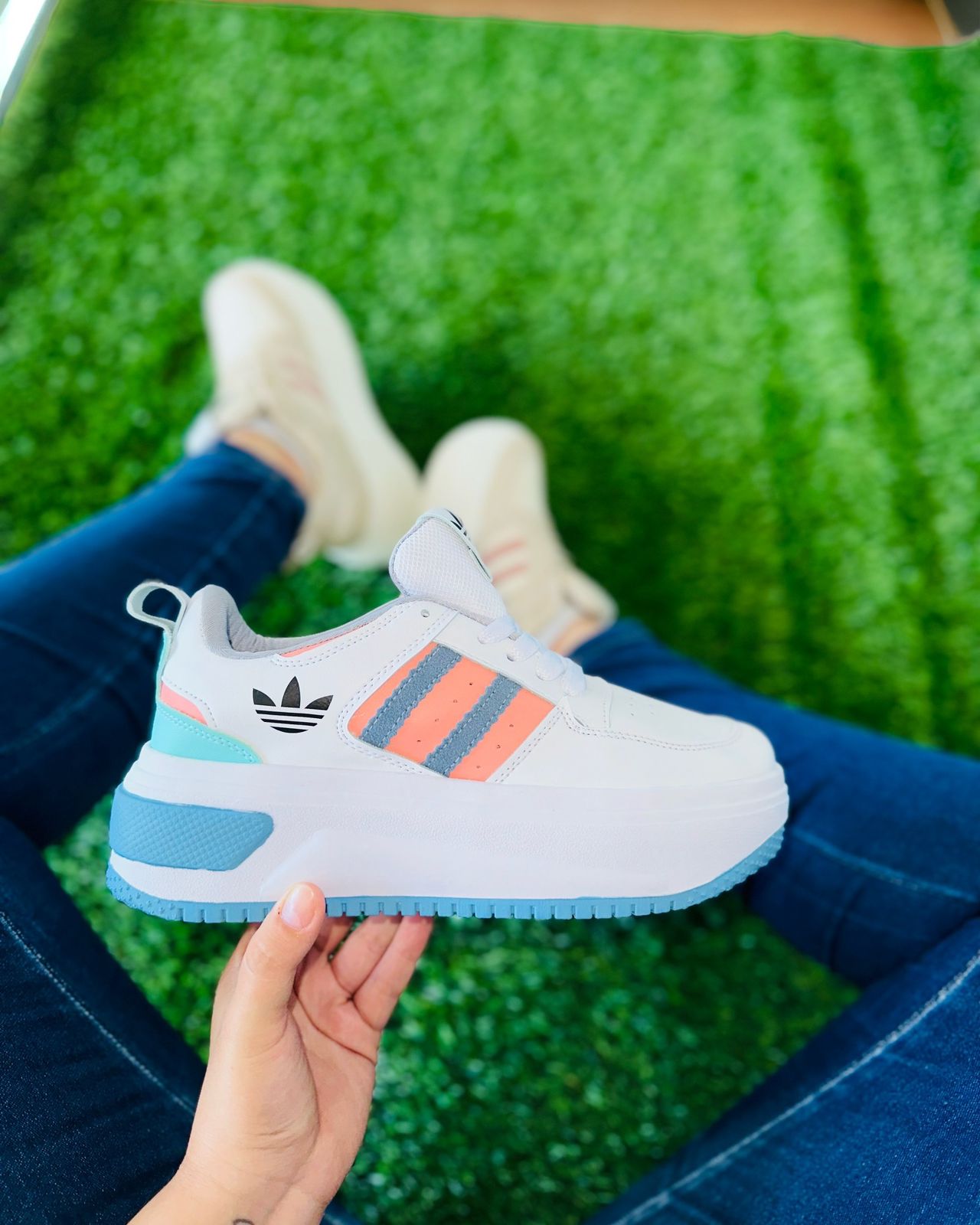 Nuevos Tenis A003 Suela Tractor 👟 – Oferta Especial: 2º Par a Mitad de Precio ⚡